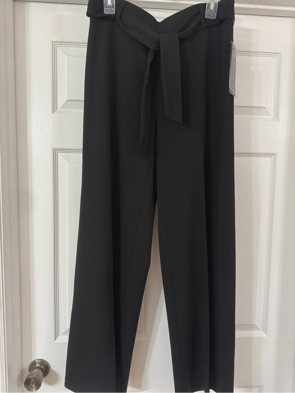 Wide-Leg Tie-Waist Pants - Black